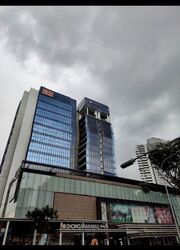 Zhongshan Mall (D12), Office #613744371